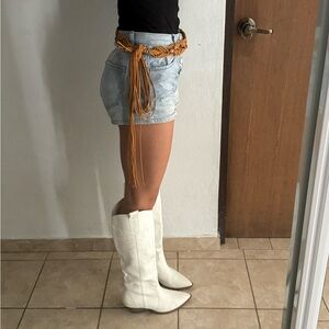 Cowgirl white boots